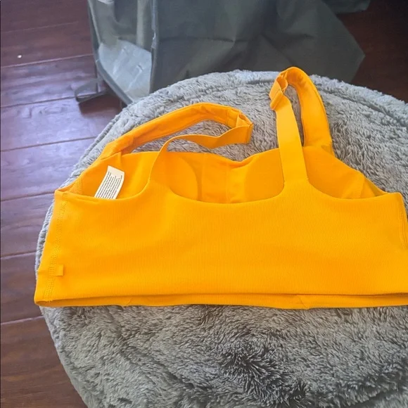 Lululemon Ribbed Train Bra*Medium Support, C/D Cups
Clementine Size 8 - Picture 5 of 6